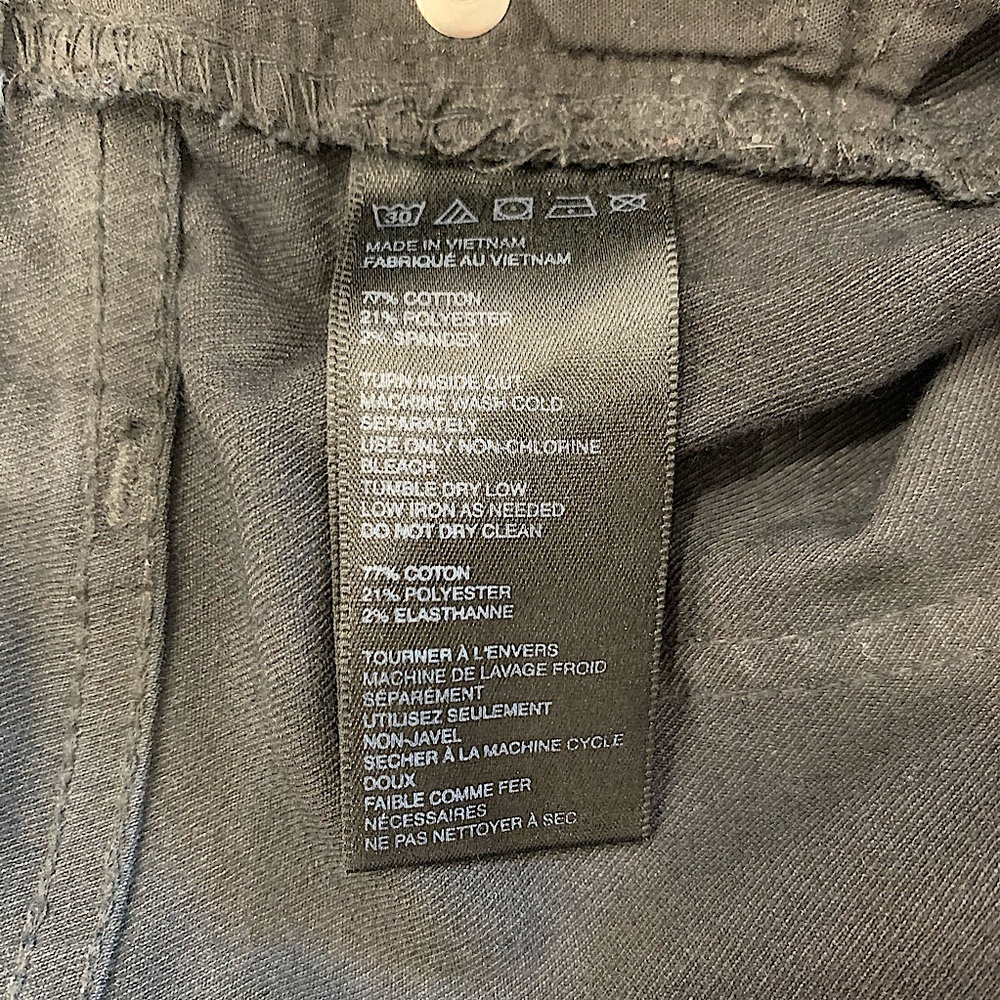 UO BDG Womens Black Cigarette Denim! - Picture 9 of 9